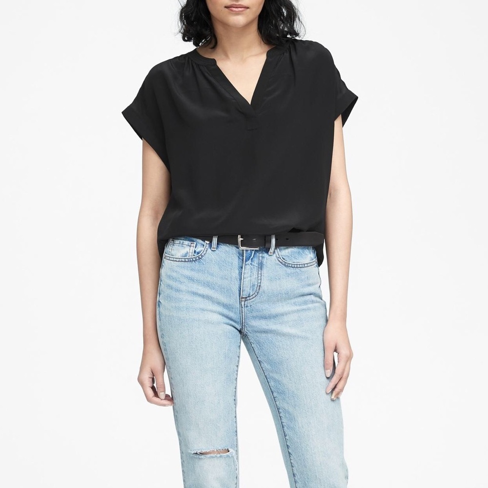 Banana Republic silk blouse